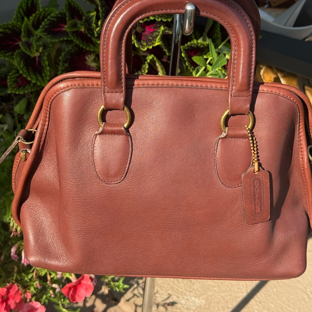 Vintage Coach Baxter Bag in Bordeaux